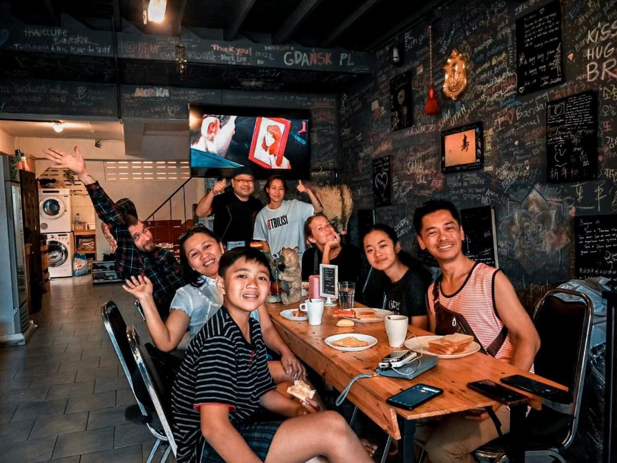 Bandai Hostel Pak Kret Exterior foto