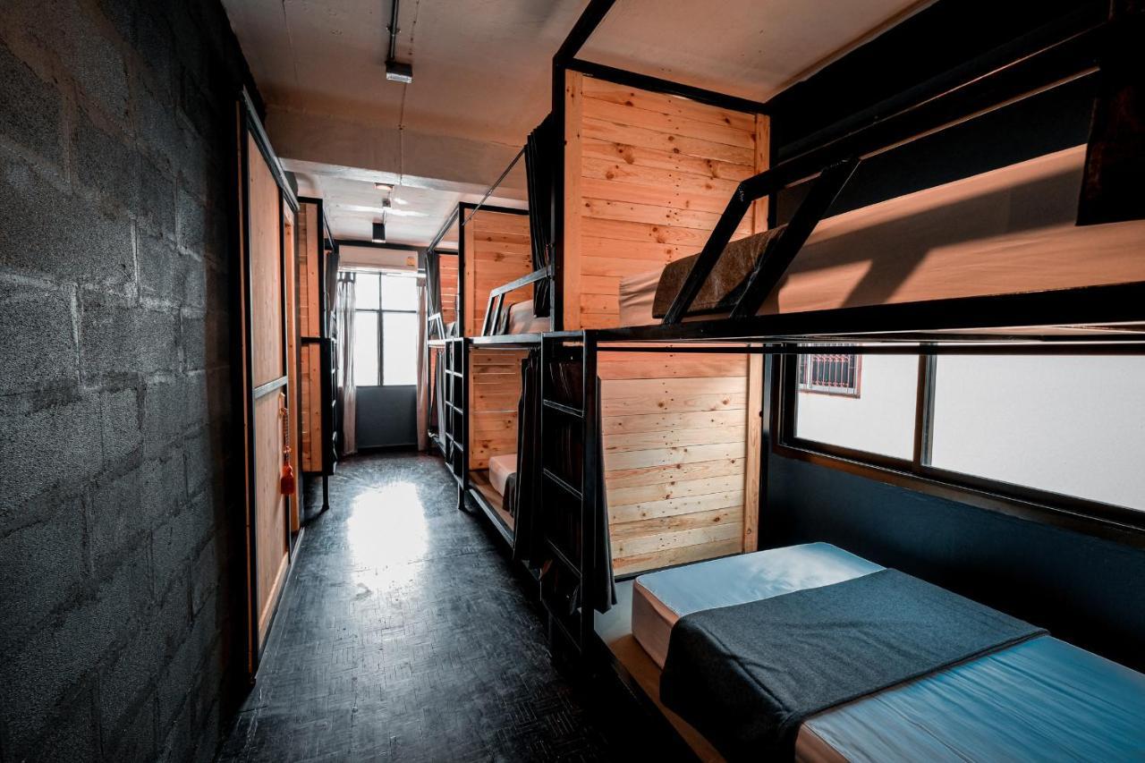 Bandai Hostel Pak Kret Exterior foto